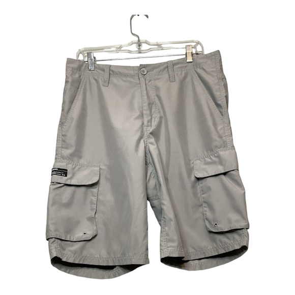 Men’s Oakley‎ Cargo shorts, size 32 - Picture 1 of 2